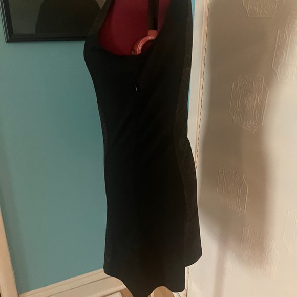 Smash Dress - Picture 4 of 5